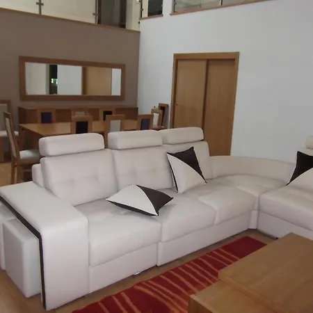 Quinta Dos Caibrais * Porcelhe